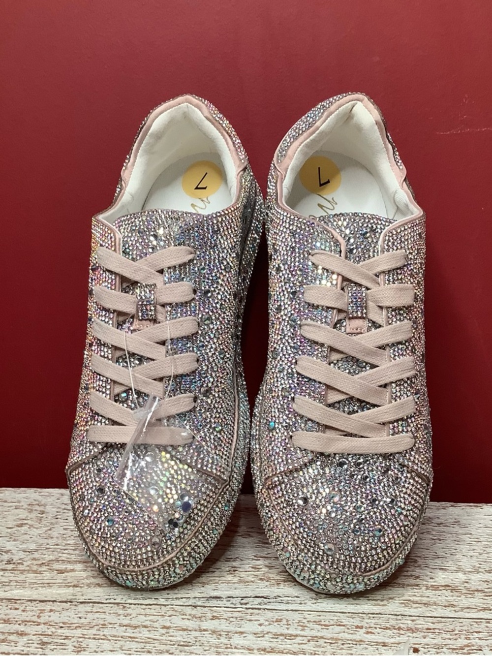 Matisse Bennet NWOT Sparkling Pink Rhinestone Embellished Lace Up Sneakers Comfy - Picture 4 of 11